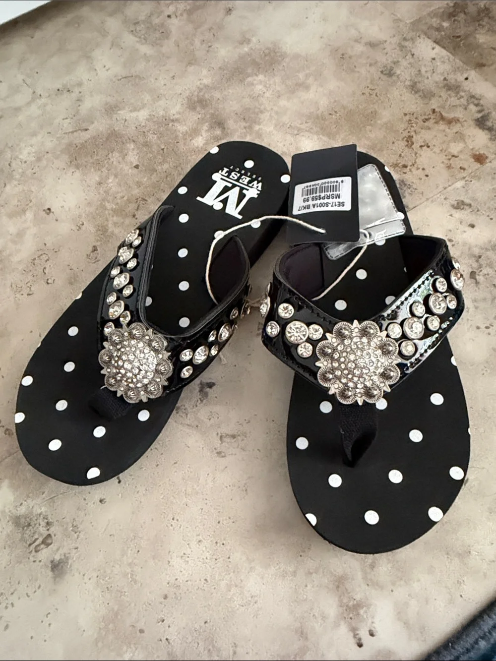 Montana West Women's Black Polka Dot Jeweled Flip Flop Sandals size 7